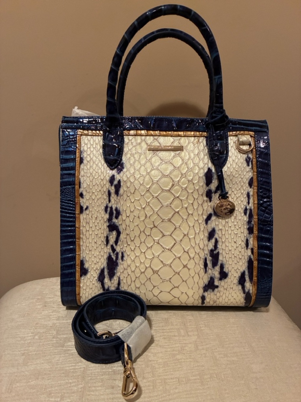 Brahmin Crossbody Bag - Picture 3 of 6
